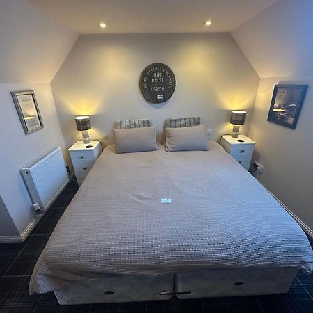The Gables Whisky B&B Dufftown Esterno foto