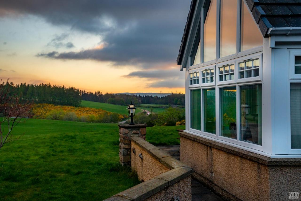 The Gables Whisky B&B Dufftown Esterno foto