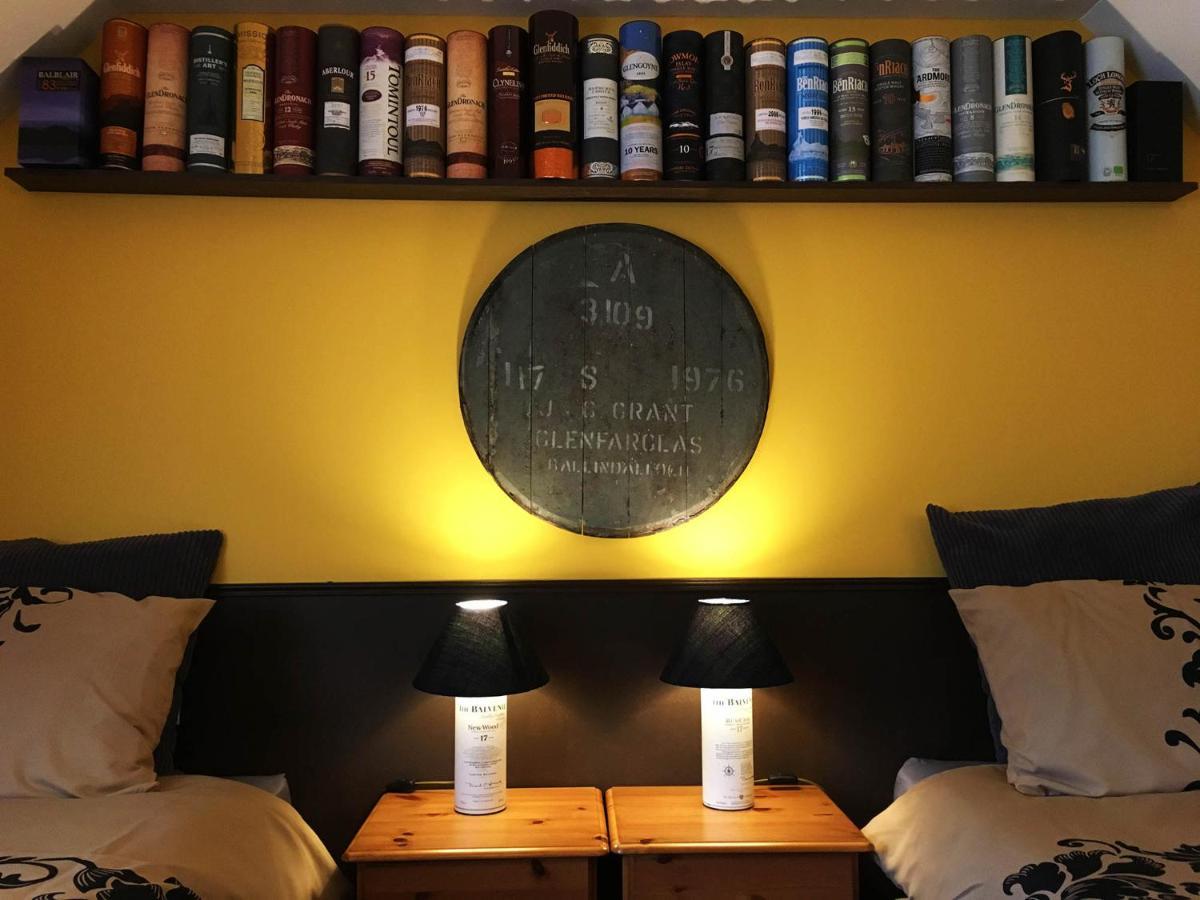 The Gables Whisky B&B Dufftown Esterno foto